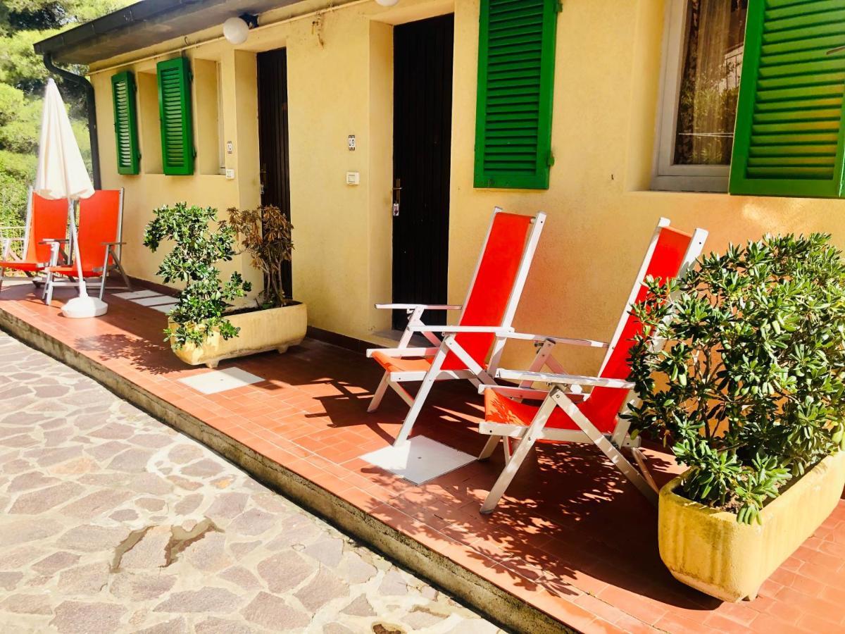 Residence La Valdana Capoliveri  Buitenkant foto